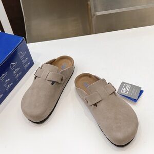 Birkenstock Boston Suede Embossed